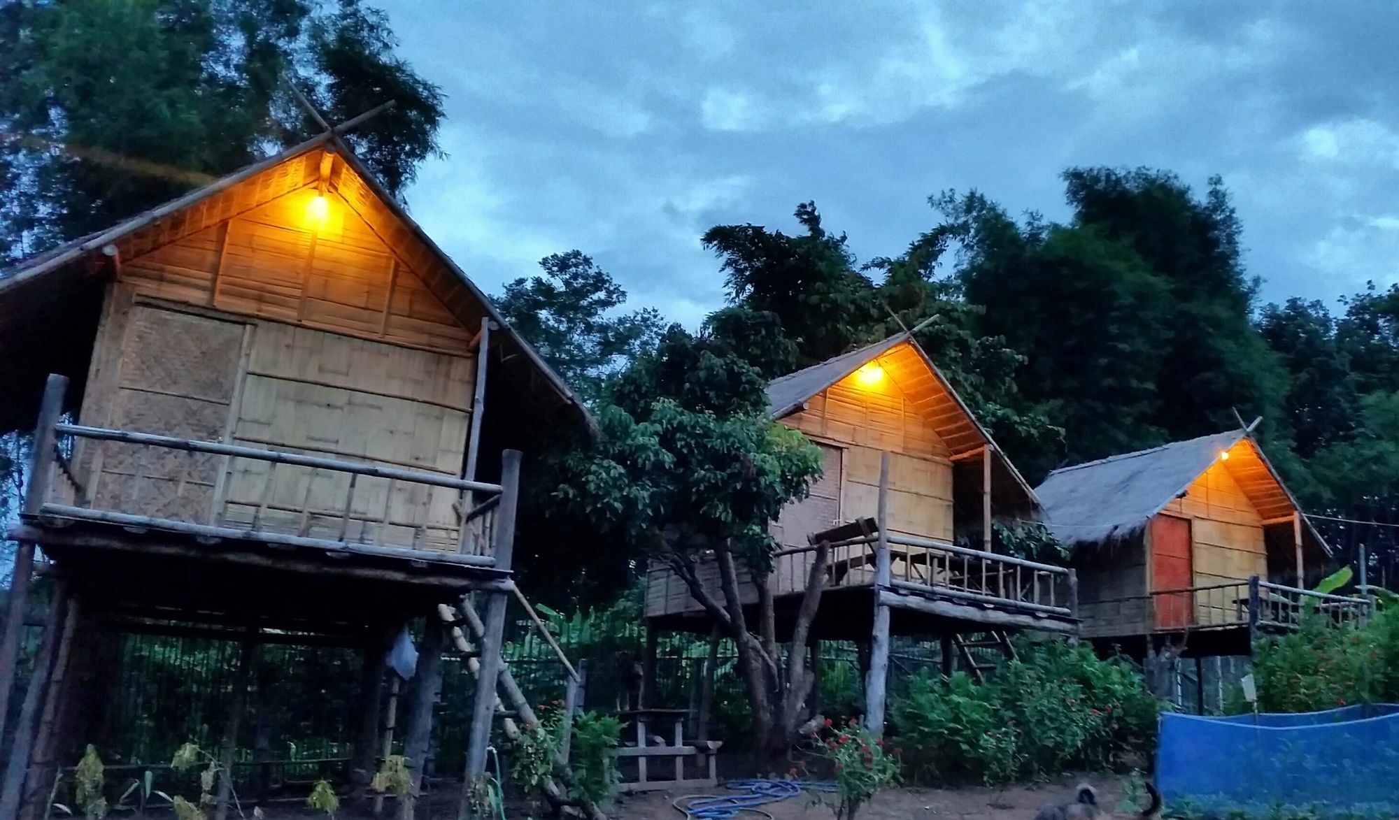 Baan Aingdoi Homestay, Чианг Дао Экстерьер фото